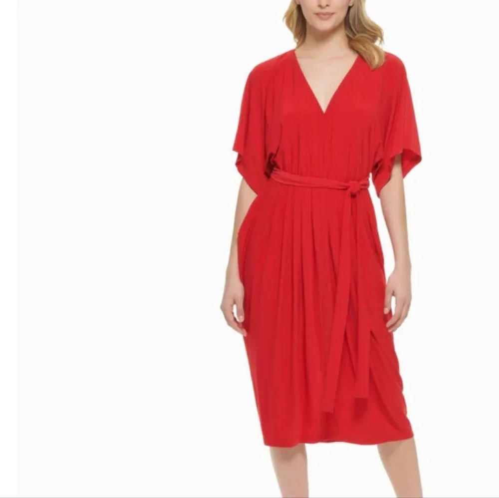 TOMMY HILFIGERMATTE JERSEY PLEATED MIDI DRESS - Picture 1 of 2